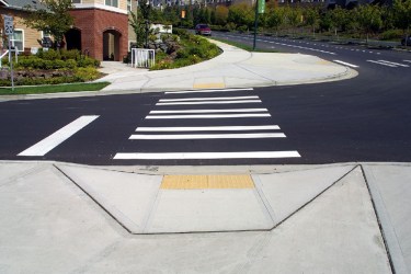 wheelchair accessable ramp to a crosswalk